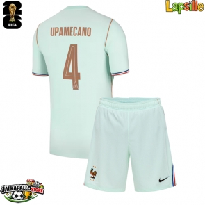 Ranska Dayot Upamecano #4 Vieraspaita Lapsille MM-kisat 2026 Lyhythihainen (+ shortsit)